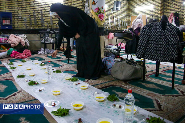 اعتکاف دانش‌آموزی در مسجد قائمیه