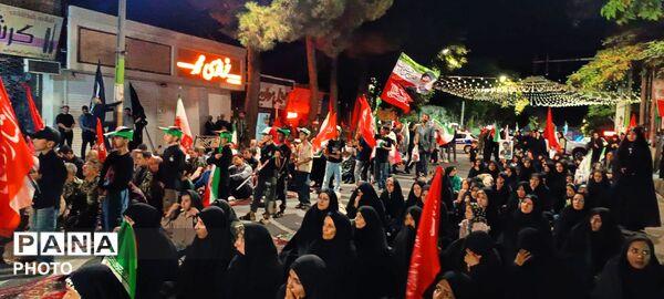 تجمعات متفاوت،به یاد رهبر شهید انقلاب اسلامی