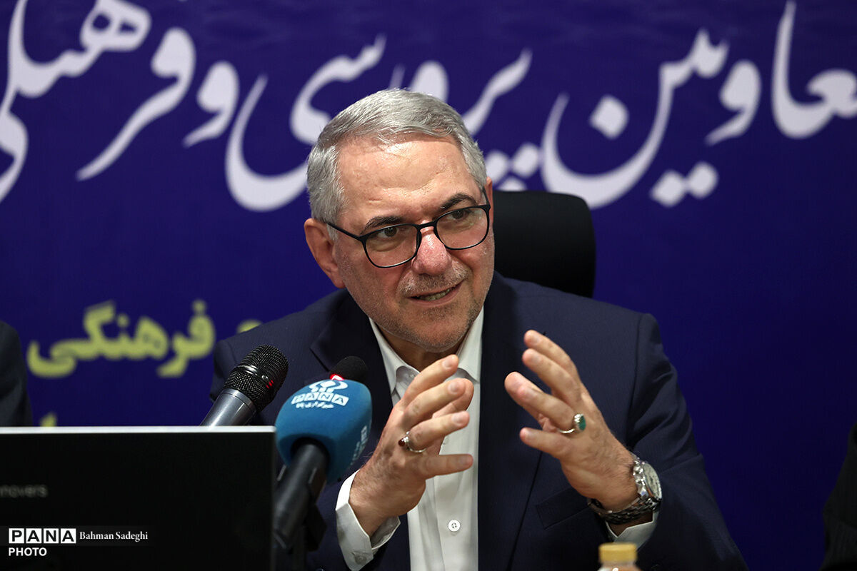 آموزش صرف، رسالت مدرسه نیست/ لزوم مشارکت فراگیر همه دانش‌آموزان در ساحت‌های تربیتی