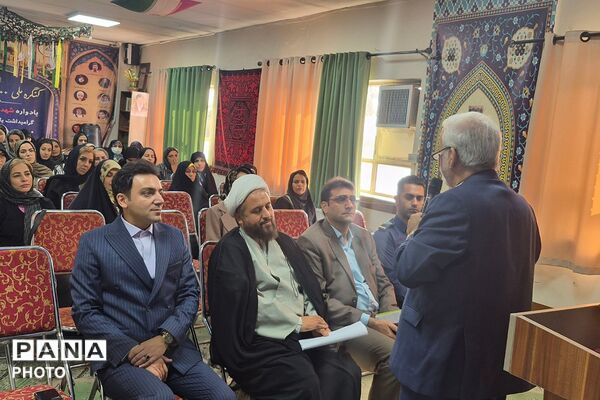 گرامیداشت هفته پیوند اولیا و مربیان در دبستان شهید قلنبر شهرری