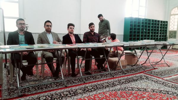 گرامیداشت روز معلم در نماز جمعه لردگان 
