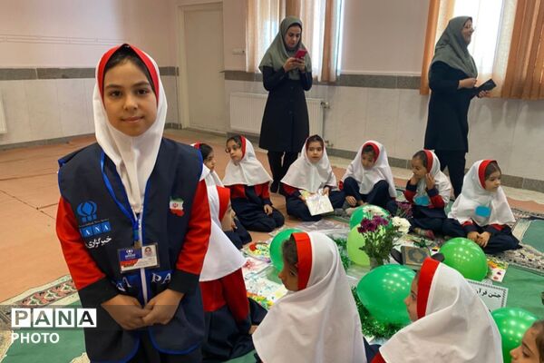 جشن قرآن کلاس‌اولی‌ها در دبستان رضوان