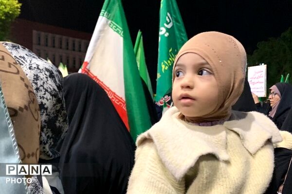 اجتماع و رزمایش دختران جان فدای ایران در میدان نماز شهرری 