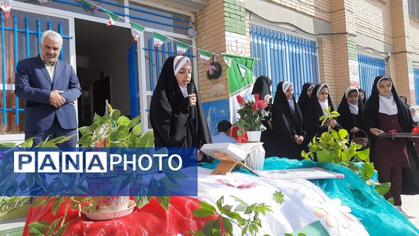 شکوفه‌های لبخند در جشن شکوفه‌ها؛ آغاز فصل دانش‌آموزی با شادی و هیجان