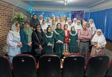 گرامیداشت روز شعر و ادب پارسی با ویژه برنامه «حیدر بابا سلام» در سرای محله چهارصد دستگاه