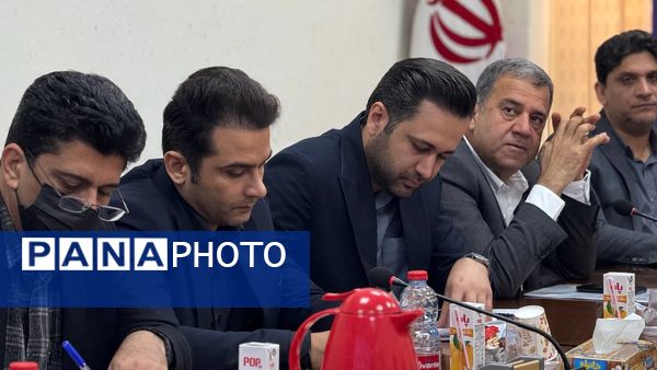 جلسه هماهنگی کمیته فنی مدیریت بحران استان بوشهر برای برگزاری مانور سراسری زلزله در مدارس