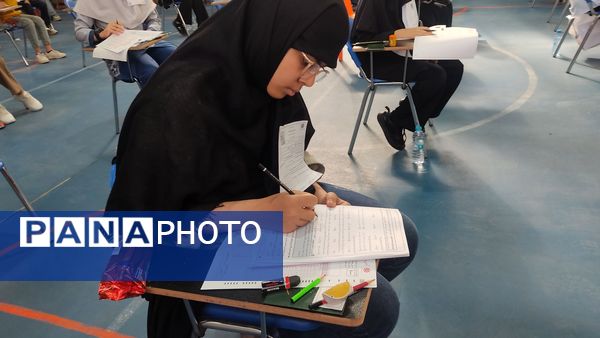 آزمون ورودی‌پایه‌هفتم‌ مدارس استعدادهای‌ درخشان همزمان با سراسر کشور