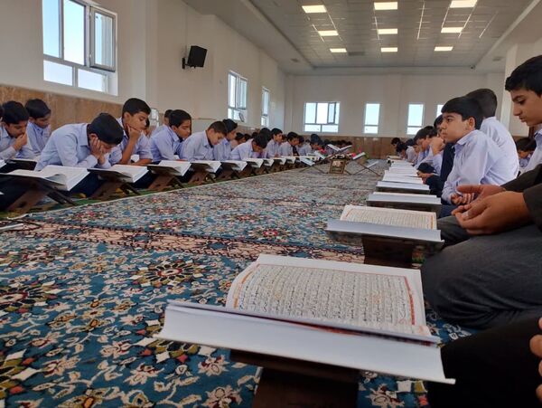 محفل انس با قرآن آموزشگاه شهید سیدمحمدکاظم حسینی‌پور