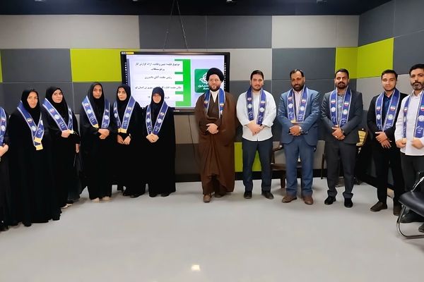 برپایی نشست تخصصی کارشناسان سازمان دانش‌آموزی قم با تأکید بر نشر آثار فرهنگی