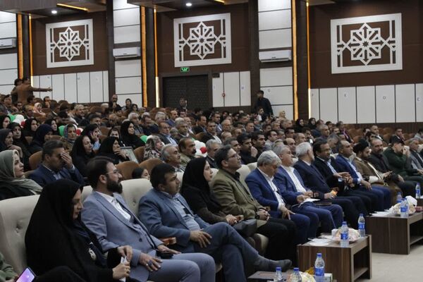 آیین نکوداشت معلمان پیشکسوت در گچساران