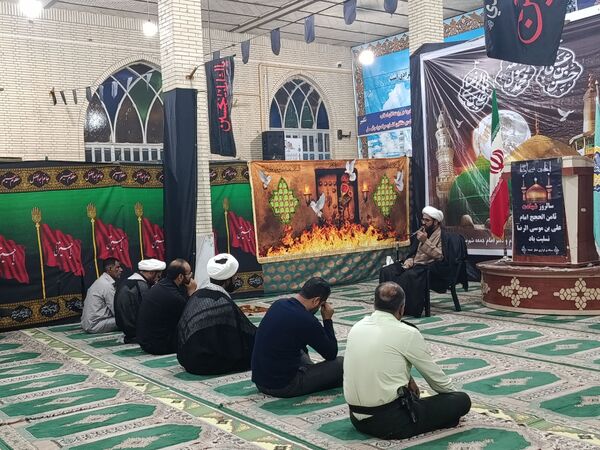 سوگ خورشید خراسان در حاجی‌آباد عزاداری شهادت امام رضا(ع)