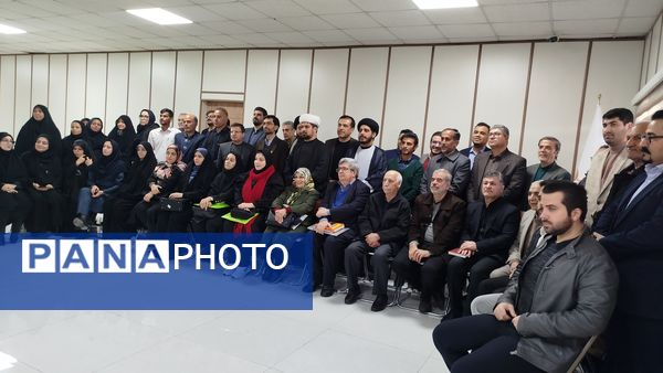 راه‌یافتن ۲۹‌معلم به مرحله نیمه‌نهایی دومین دوره جایزه‌معلم