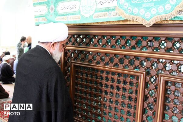 ادای احترام تولیت آستان قدس رضوی به مرد سیاست آیت‌الله مدرس