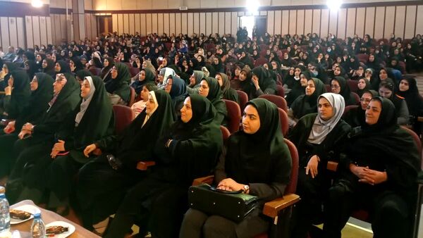 نشست هم‌اندیشی معاونین و مربیان پرورشی و مشاوران مدارس شیراز