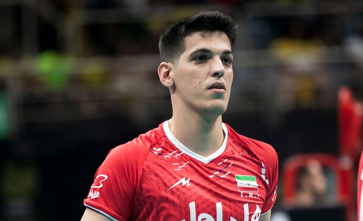 مراسم بدرقه صابر کاظمی به خانه ابدی در آق‌قلا برگزار شد