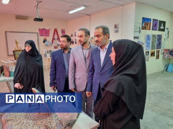 افتتاح نمایشگاه قطبی هنرستان‌های شهر تهران