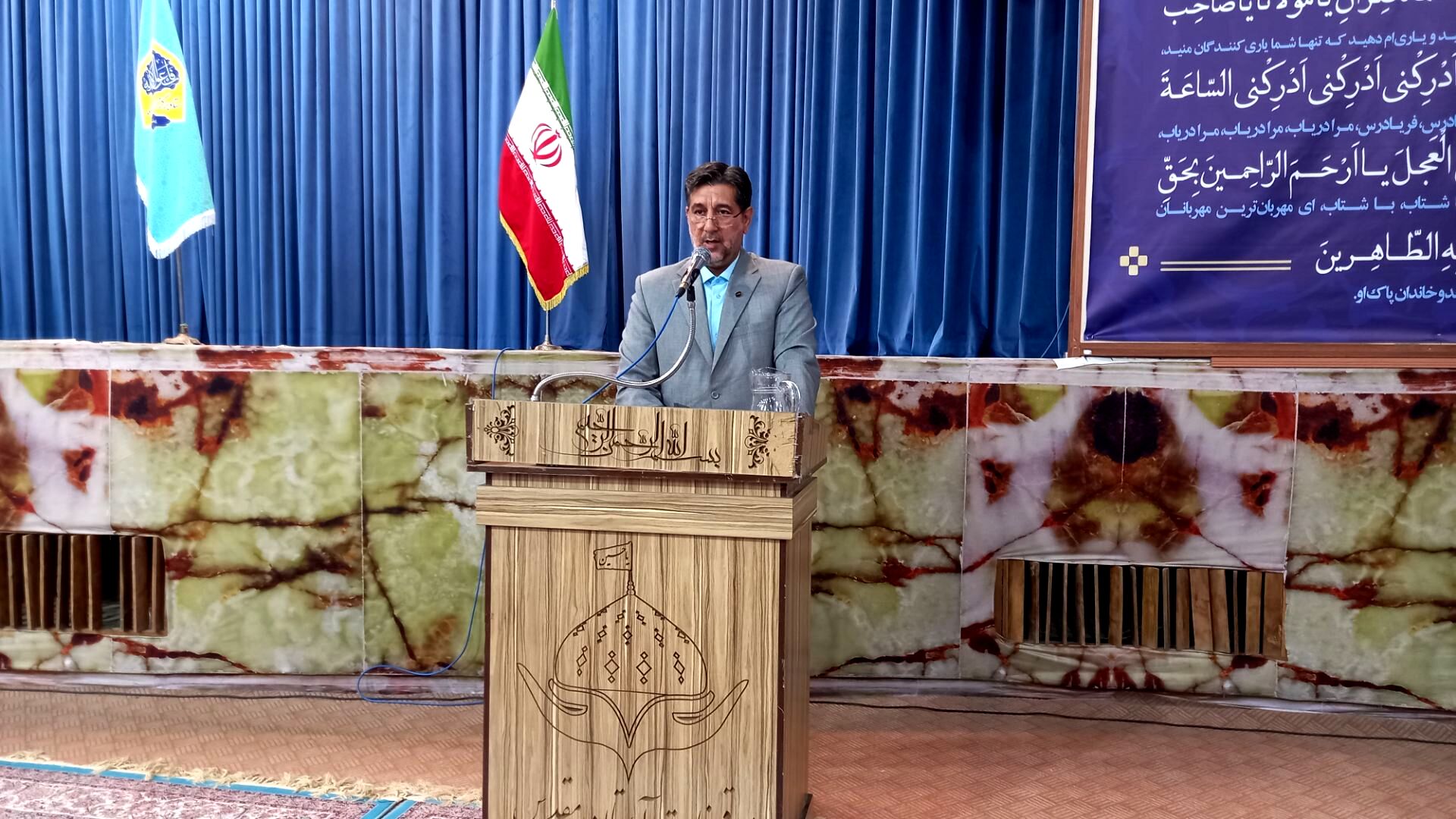 گرامیداشت هفته معلم در نماز جمعه با حضور مدیر آموزش و پرورش پیشوا