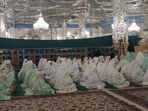 آئین جشن تکلیف در حرم امام رضا (ع)