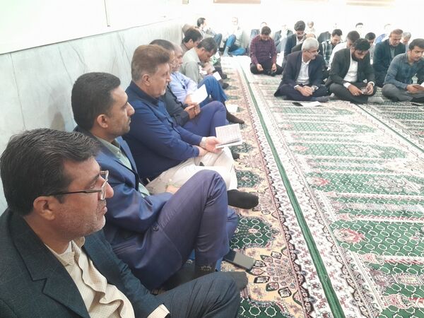 مراسم سالروز ارتحال حضرت امام خمینی رحمت الله علیه در اداره کل آموزش و پرورش استان بوشهر
