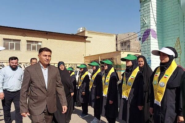 جشن عاطفه‌ها،  تجلی مهربانی دانش‌آموزان کهریزک 