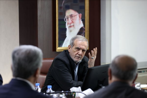 مردم را برای مدرسه‌سازی به میدان بیاوریم/ لزوم صرفه‌جویی در هزینه‌ها