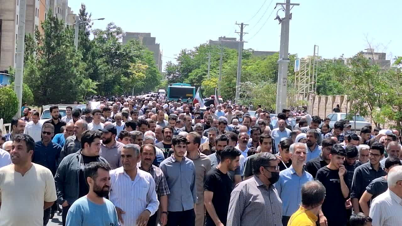  راهپیمایی مردم شهرستان اشتهارد علیه رژیم صهیونیستی 