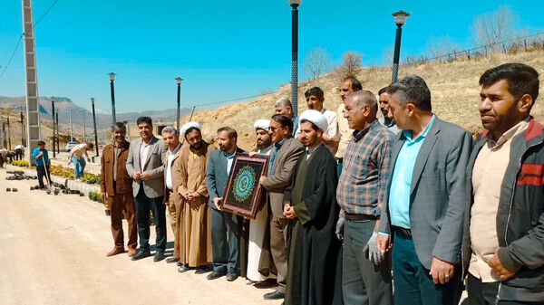 تجلیل از شهردار شهرستان مارگون به مناسب زیباسازی شهر