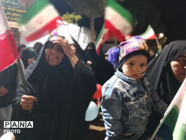 دهه نودی ها برای انتقام خون هم کلاسی‌هایشان به میدان آمدند