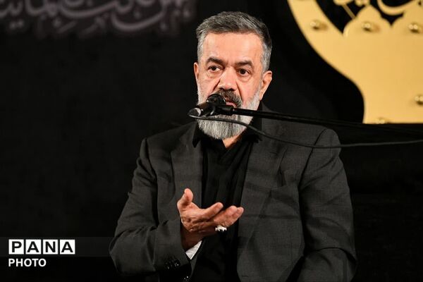 مراسم یادبود شهدای خانواده رهبر شهید در حرم حضرت عبدالعظیم حسنی علیه السلام 
