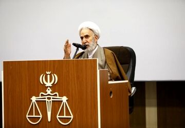 هرگونه ارتباط با شبکه‌های معاند جرم است