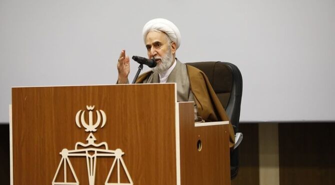 هرگونه ارتباط با شبکه‌های معاند جرم است