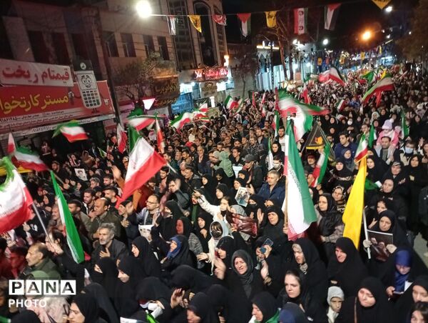 اجتماع مردم ملایر و تجدید بیعت با آرمان‌های انقلاب