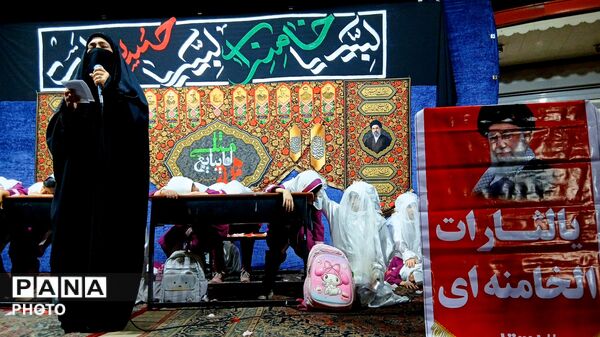 صد و ششمین روز تجمع مردم بناب؛ روایتی از حماسه و سوگ در ادای دین به شهدای دانش آموز