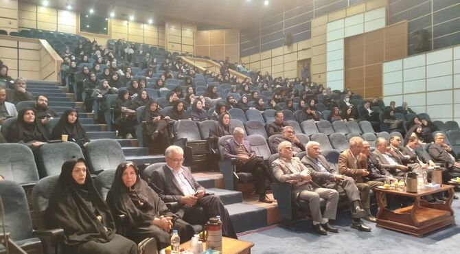 دوره توانمندسازی مدیران مدرس خیرساز نواحی شش گانه