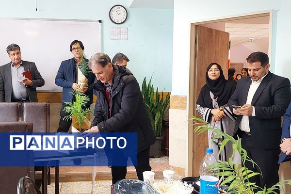 گردهمایی نمایندگان مدیران مناطق شهرستان‌های استان‌‌تهران در بهارستان‌۲