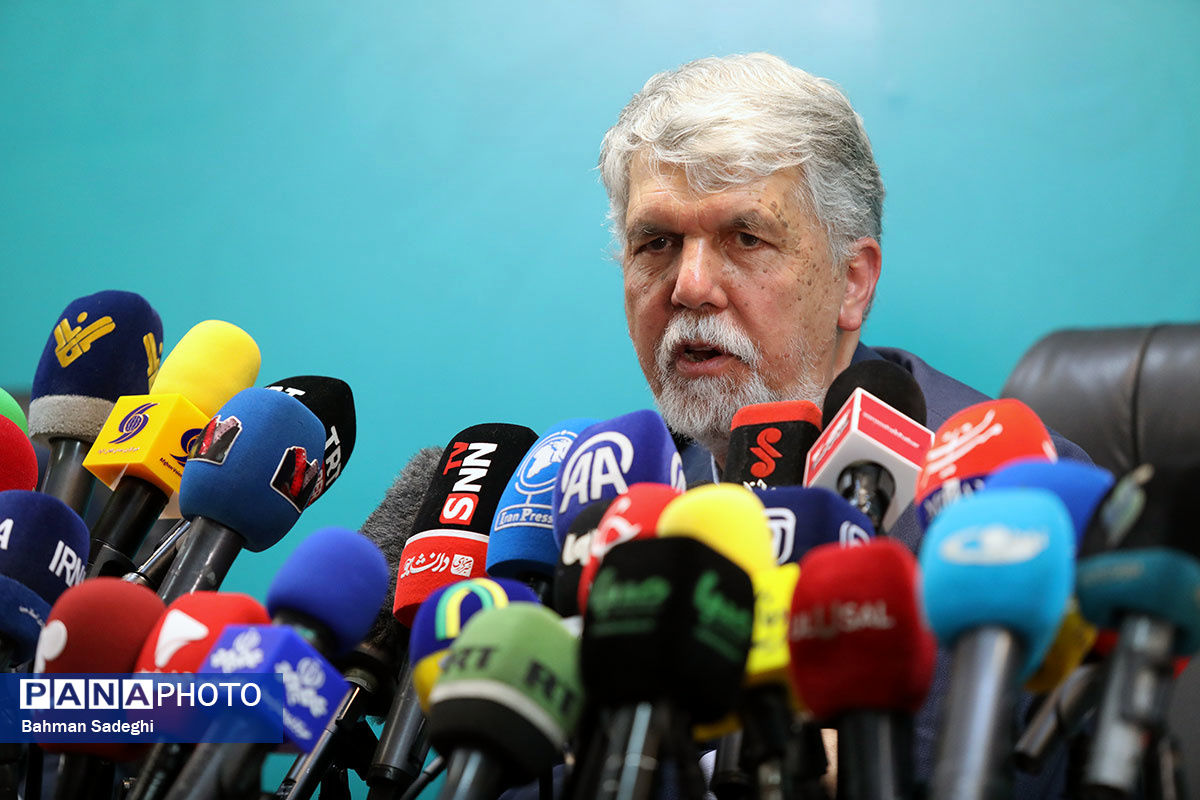 رونمایی از سامانه آموزشی صنایع خلاق، صنایع‌دستی و مهارت‌های حوزه کتابخانه و موزه