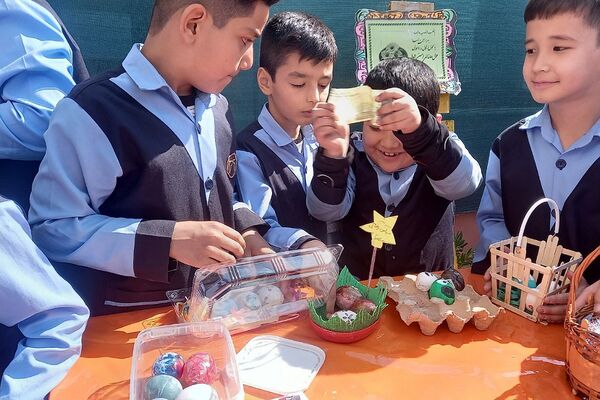 جشنواره «نوروز رنگارنگ» در دبستان شهید سلیمی جهرمی کهریزک