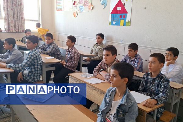 مسابقات قرآن دانش‌آموزان مقطع ابتدایی ناحیه۳ شیراز 