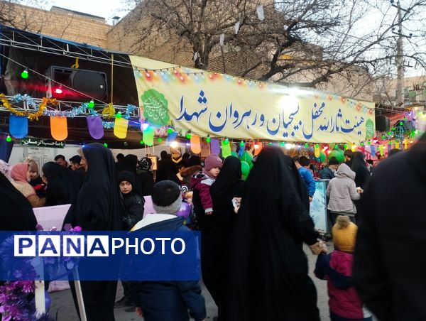 جشن بزرگ خیمه الانتظار در خیابان انتظار