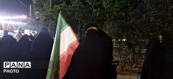 مراسم پر اقتدار انقلابی به همراه نماز استغاثه