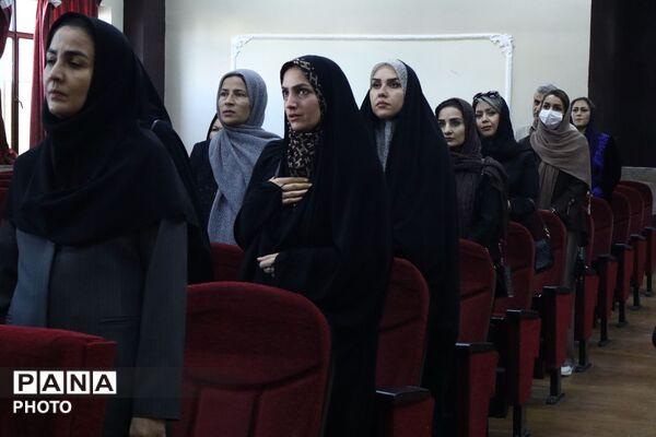 هم افزایی خانواده و مدرسه برای بهبود کیفیت آموزش و تربیت 
