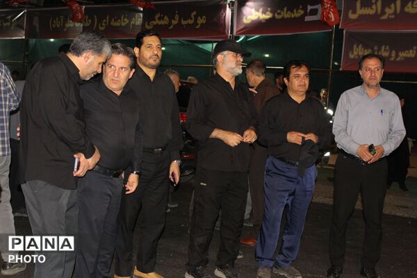 آغاز خدمت‌رسانی به زائران رهبر شهید