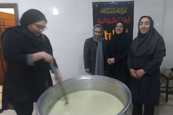 گرامیداشت شهادت حضرت فاطمه (س) در دبستان شهید مجید مجیدی ناحیه دو شهرری 