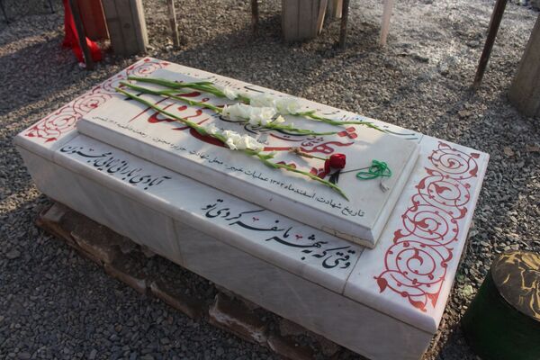 مراسم دومین سالگرد خاکسپاری شهید گمنام آموزشکده فنی دختران قم