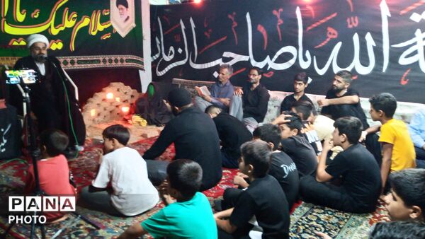 فدافن سیاه پوش شد