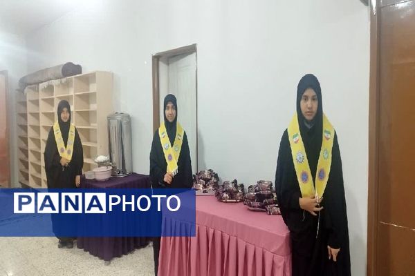 اولین جلسه ارتباط بین خانه و مدرسه در دبیرستان شاهد تکتم 