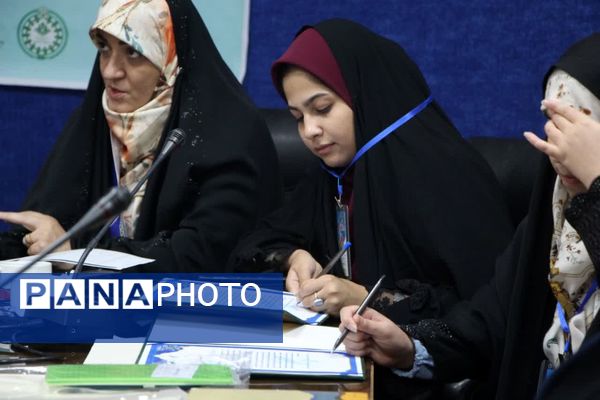 افتتاحیه دوازدهمین دوره مجلس دانش‌آموزی در استان یزد