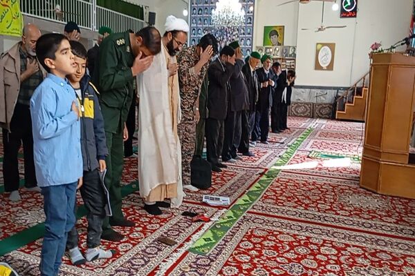 نماز جمعه عبادی سیاسی در شهر بار