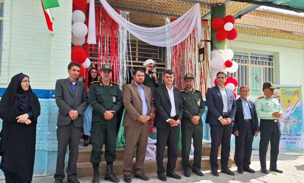 زنگ سپاس معلم در دبستان شکوفه‌های دانش لردگان