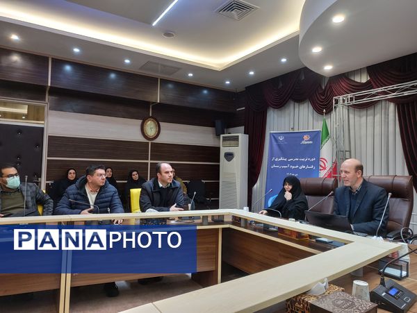 دوره تربیت مدرسی پیشگیری از رفتارهای خود آسیب‌رسان